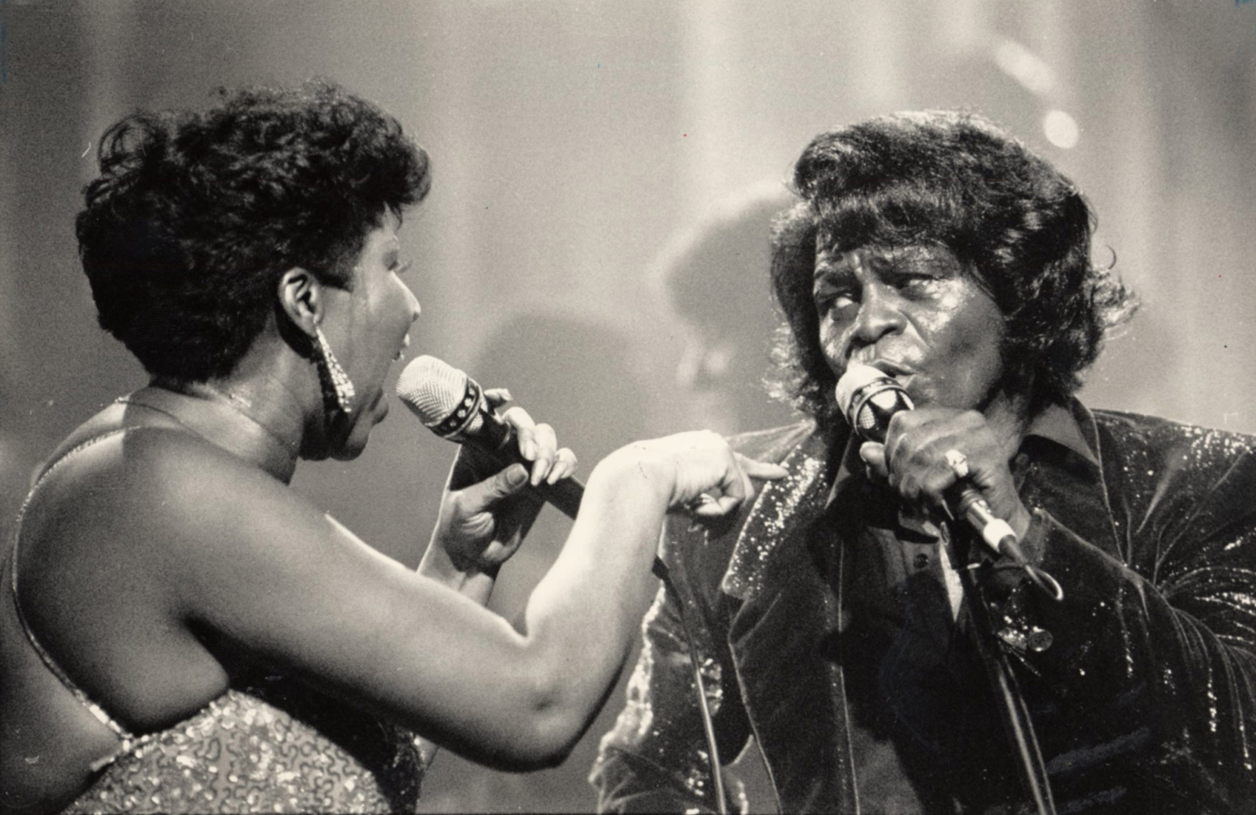 Aretha Franklin Performs with James Brown, 1987
