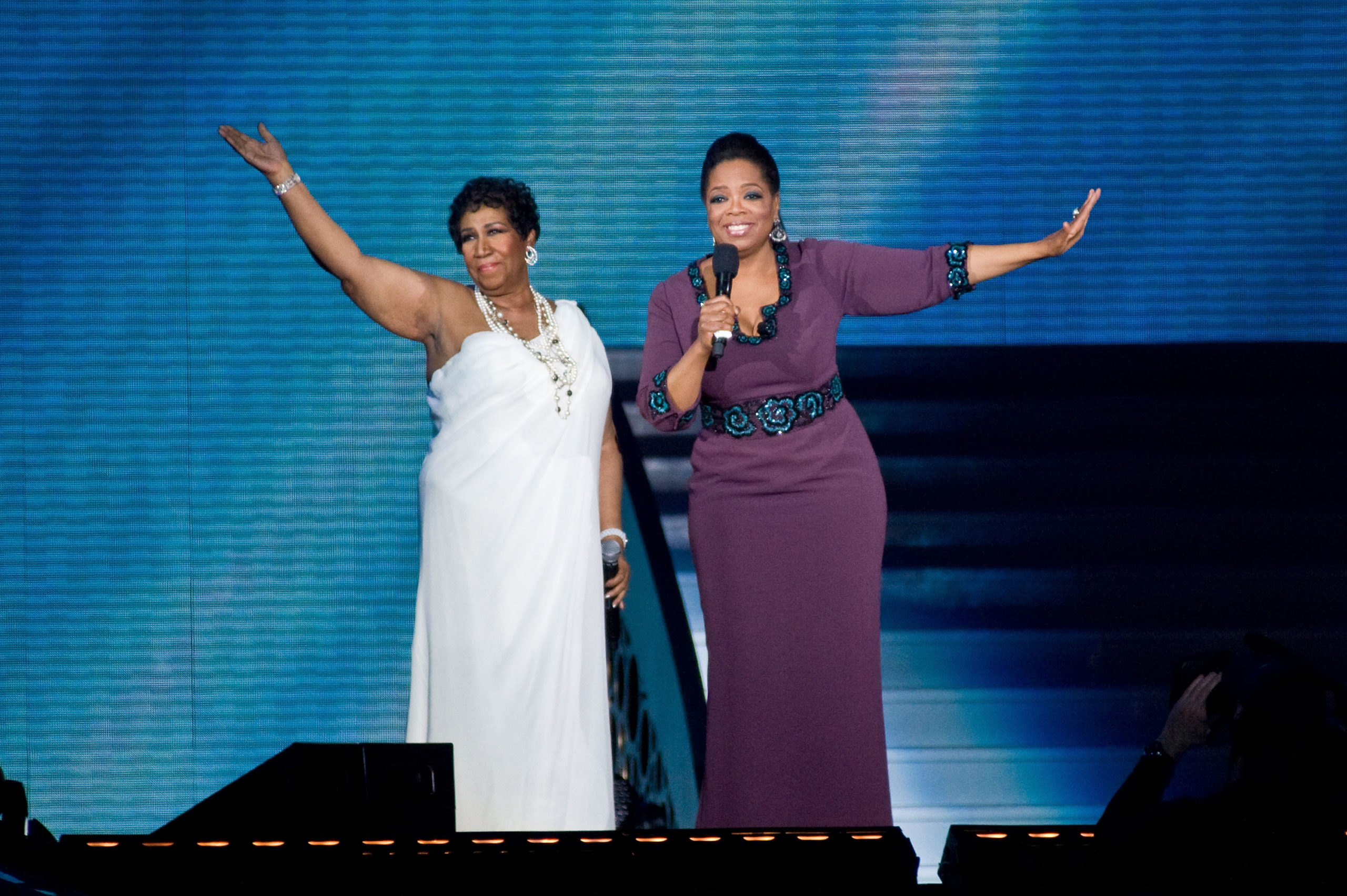 Aretha Franklin Attends Surprise Oprah! A Farewell Spectacular, 2011