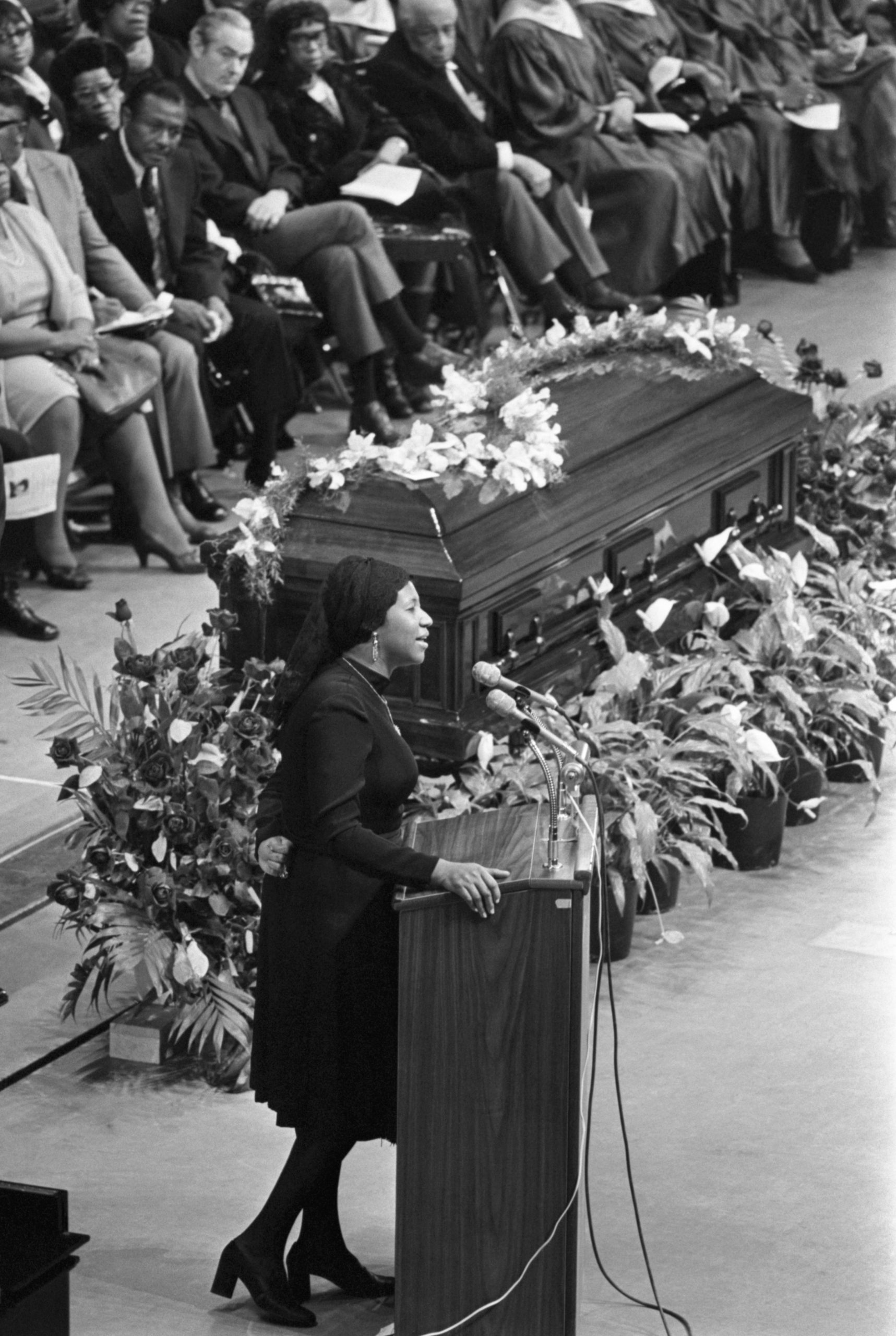 Aretha Franklin Sings at Mahalia Jackson's Memorial Service, 1972