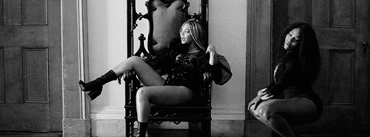 giphy (32)